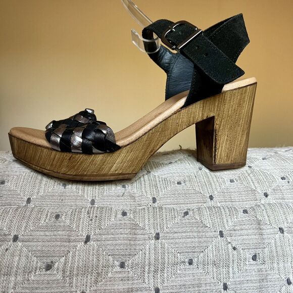 Eric Michael Rachel Black & Metallic Silver Sandals & Faux Wood Size EU 37 US 7 - Picture 2 of 16